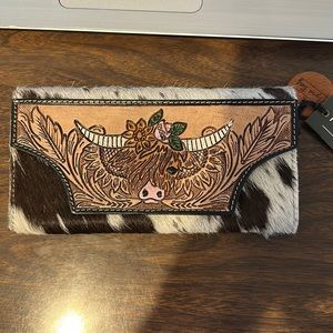 Myrabag Bloomin’ Steer Wallet